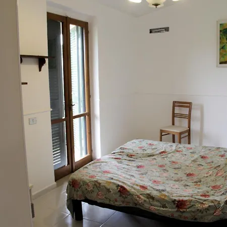 Romantico Morigerati